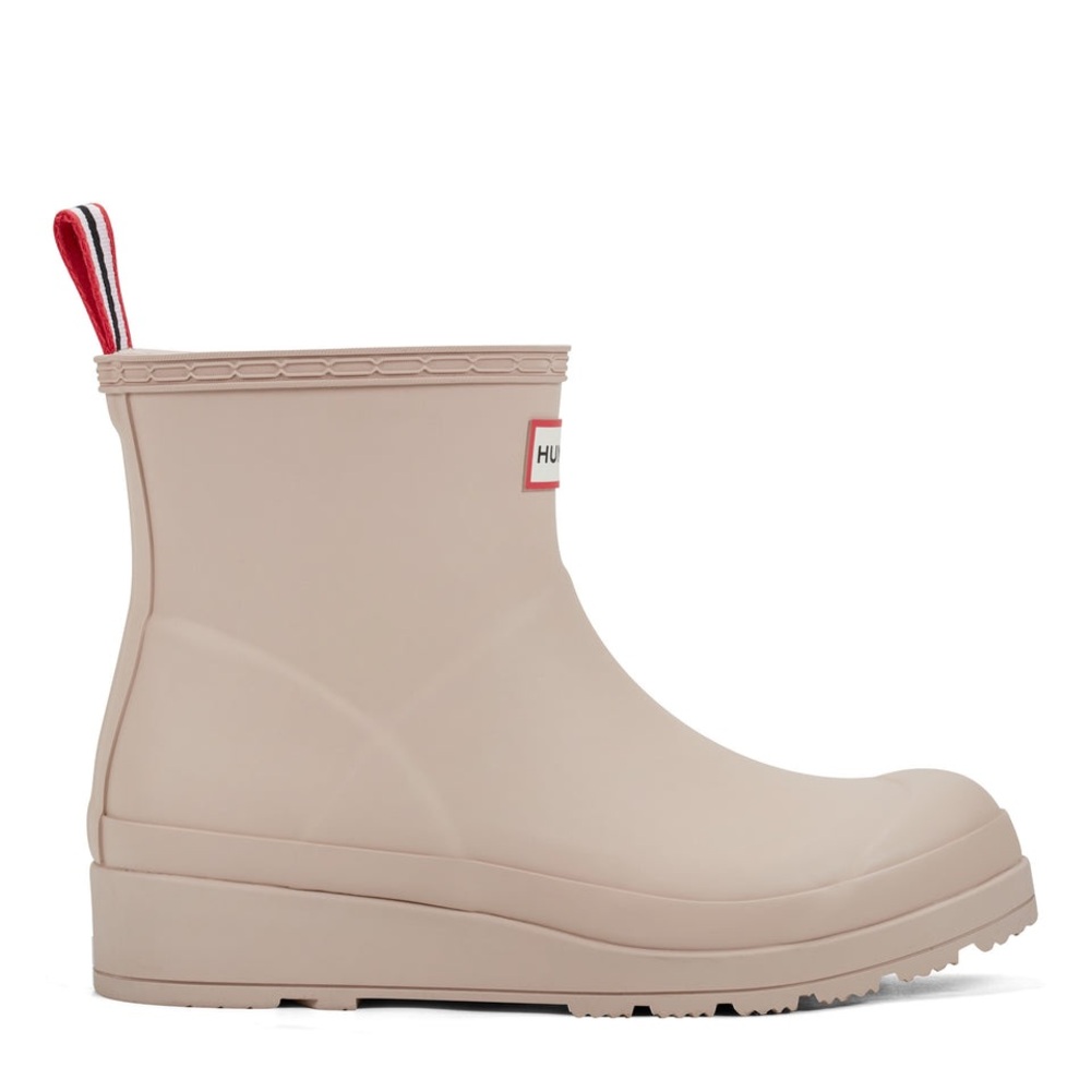 Hunter play lined boot size 9, worn twice!